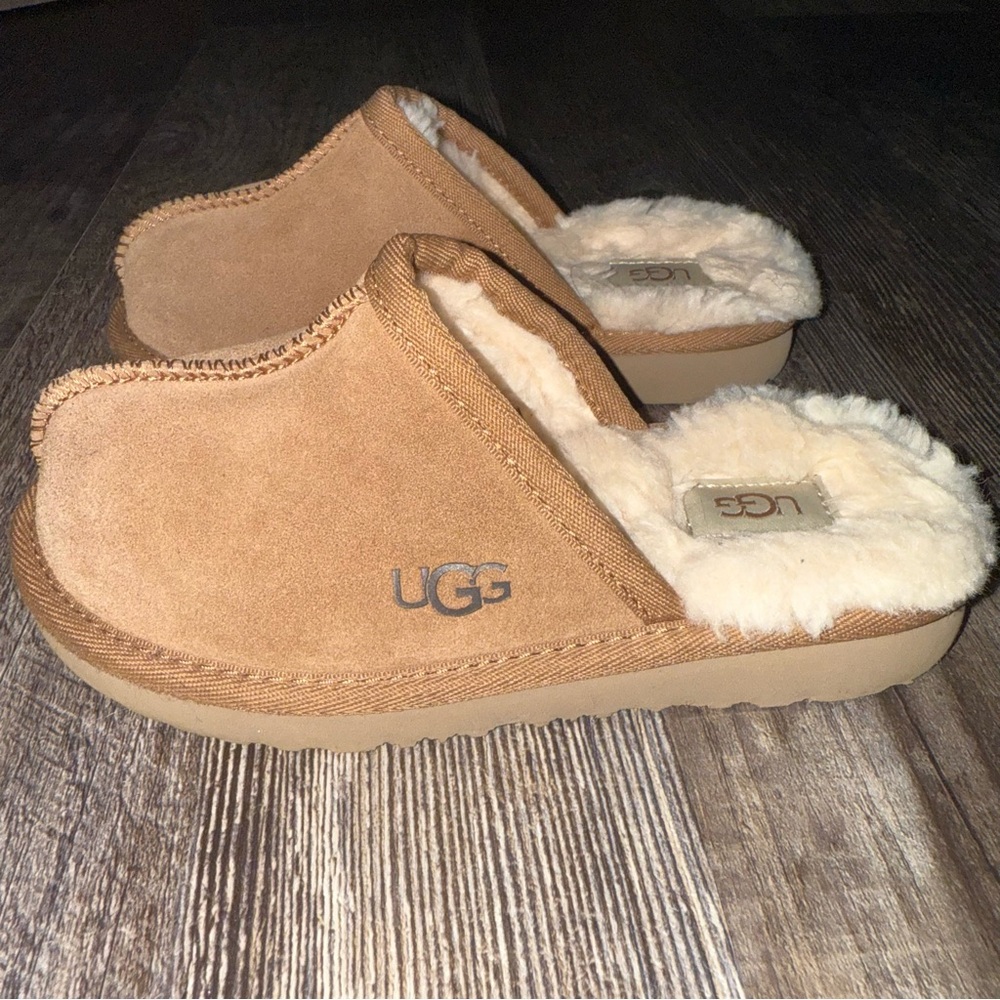 UGG Tan Suede Slides